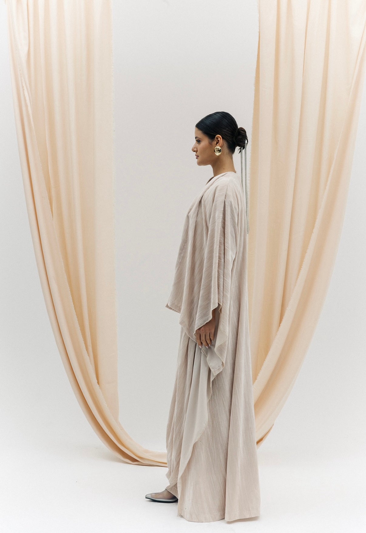 AMARA IVORY ( Next day delivery)