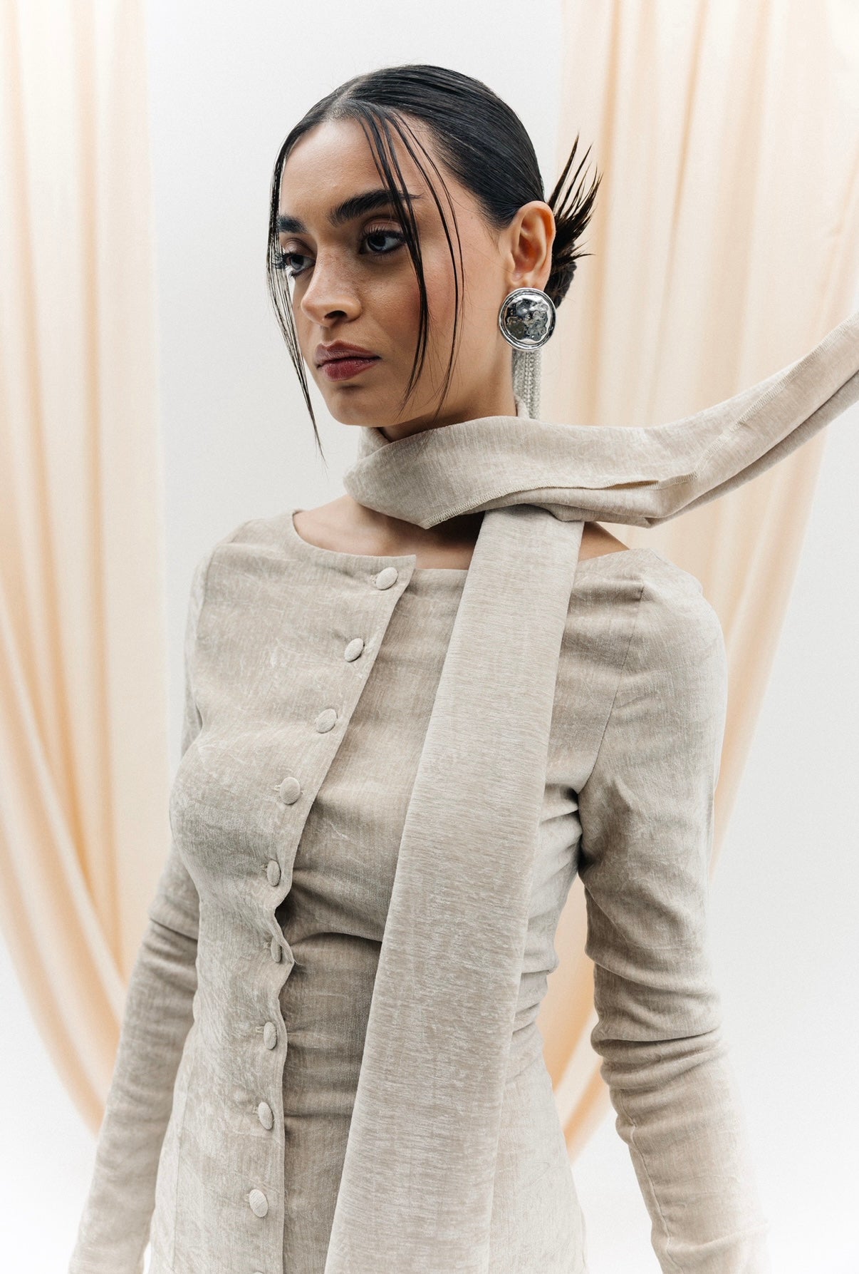 AIVA IVORY ( Next day delivery)