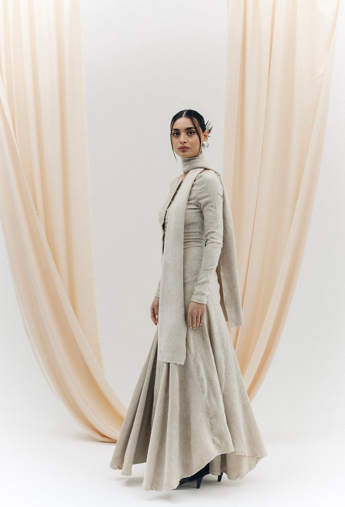 AIVA IVORY ( Next day delivery)