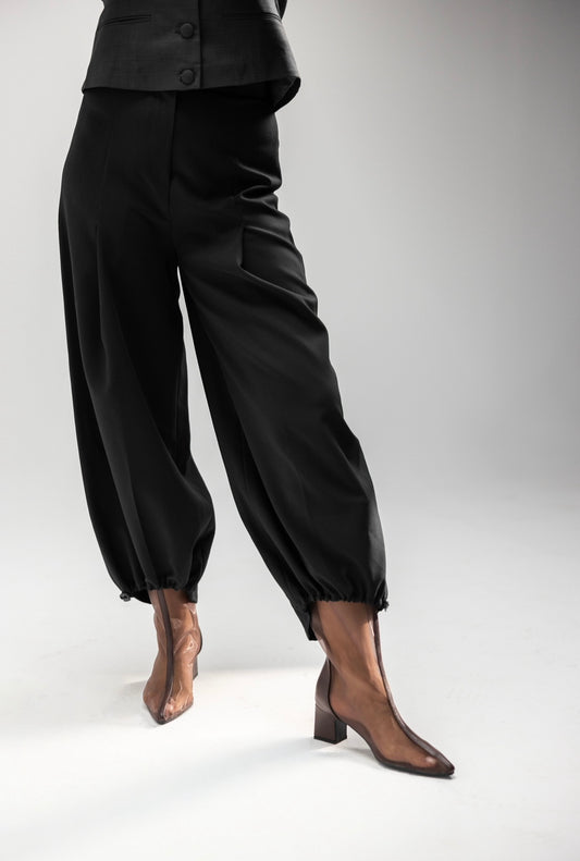 Rouge pants